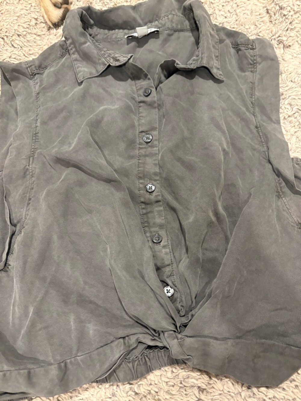 Evereve Steel Gray Button-Front Shirt sz Small EUC